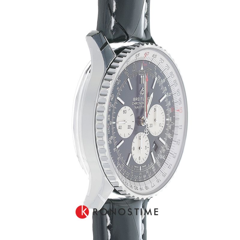 Фотография часов Breitling Navitimer B01 Chronograph 46 AB0127211B1P1_7